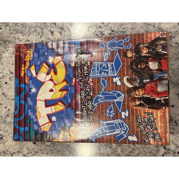 Mattel Flavas Tre Doll Y2K Boombox Music Urban Graffiti Rapper African American - Picture 5 of 5